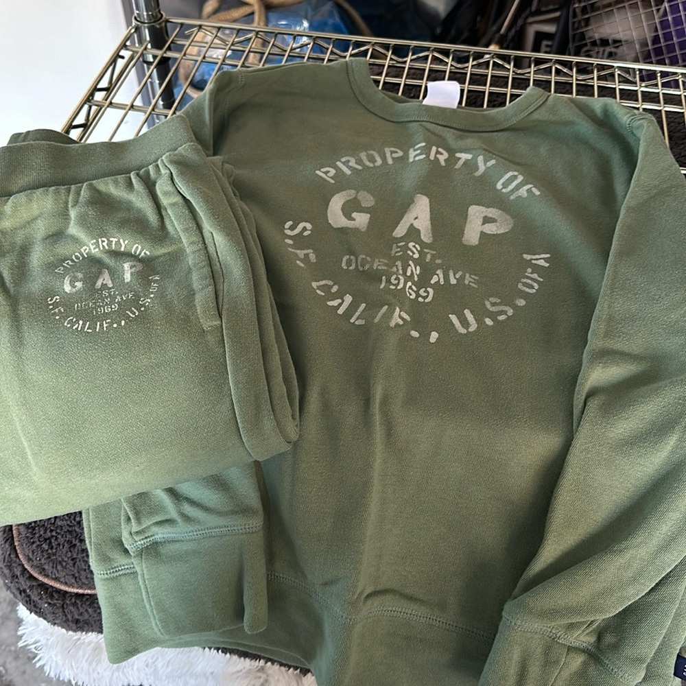 Joggers set